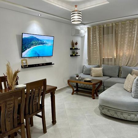 Appart Neuf Lumineux Climatise 1Ere Etage Tangier Exterior photo